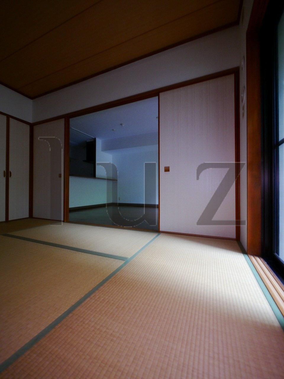 日神パレステージ鴨居の和室