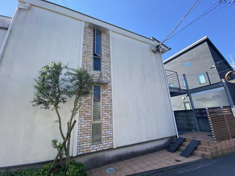 ＧＡＲＤＥＮ　ＨＩＬＬ東伏見のエントランス