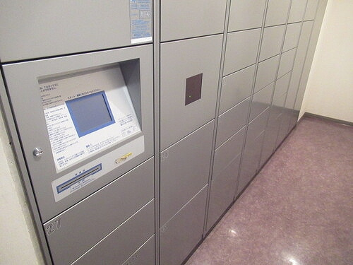 宅配ボックス