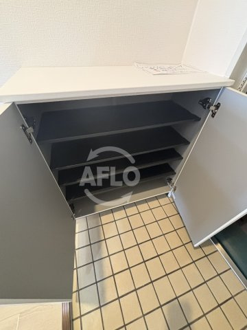 リベラルパレス桂　真田山小学校区の収納|リベラルパレス桂　シューズボックス