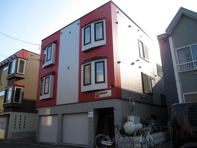 ＬＥＥ　ＳＱＵＡＲＥ　２５