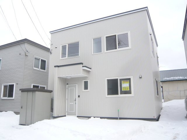 札幌市南区澄川四条３丁目の一戸建て