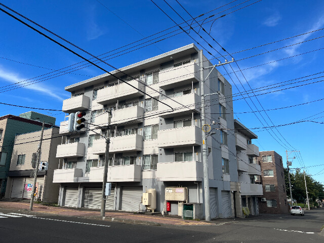 ブランノワールブリエ