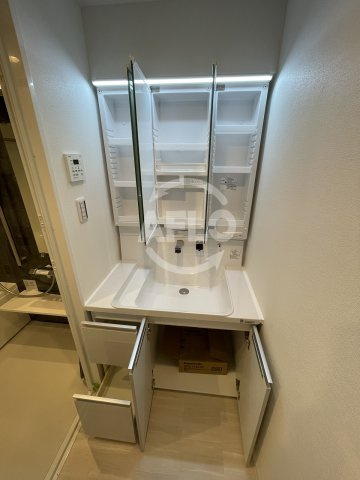 シーズンフラッツ梅田北の独立洗面台|シーズンフラッツ梅田北　独立洗面台