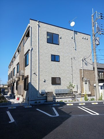 メゾンサブーリュの外観