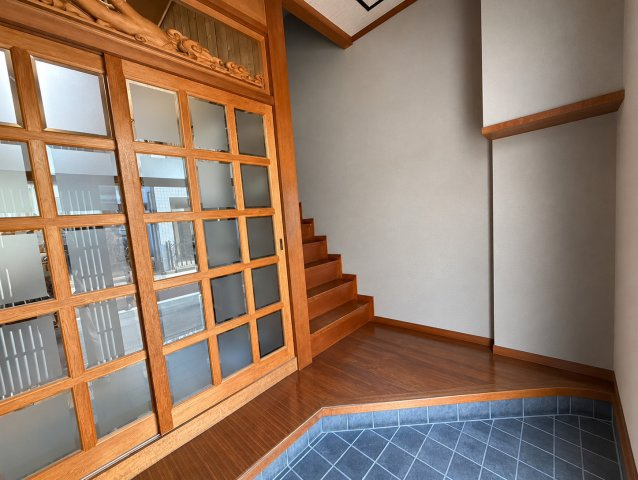 【玄関】 | 掲載画像は、AI加工により家具等を除去したイメージです