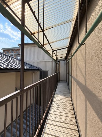 【バルコニー】 | 掲載画像は、AI加工により家具等を除去したイメージです