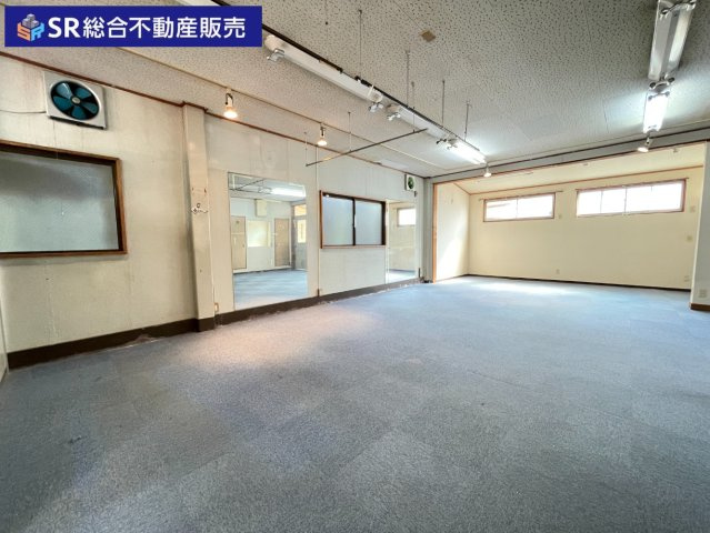 岩田町3丁目店舗付き住宅の設備|広々とした空間は店舗・事務所など多用途にお使いいただけます♪