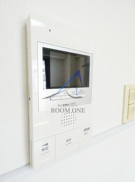 リバーシティハイツＯｋａｄａのセキュリティ|モニター付きインターホンです。