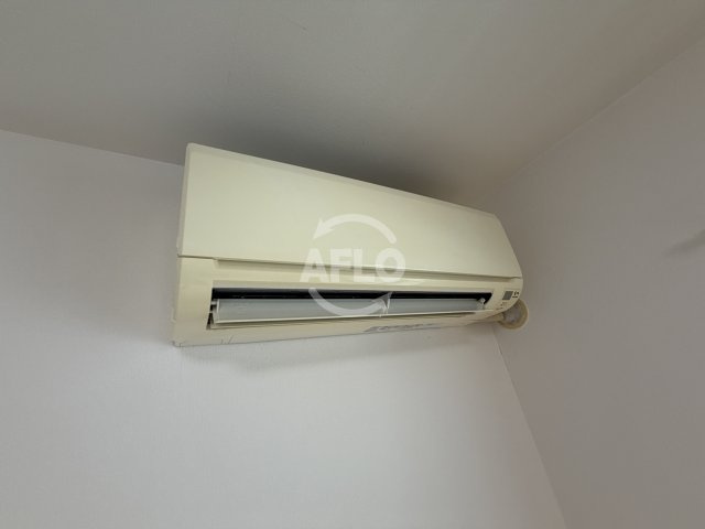 メゾンワタナベの内装|エアコン