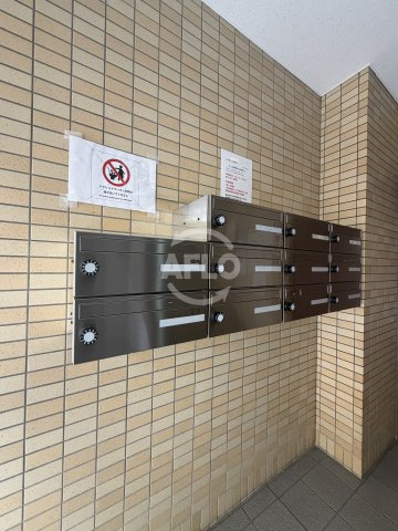 メゾンワタナベの設備|メールボックス