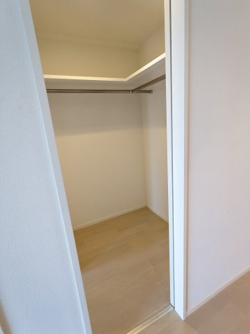 ハーモニーレジデンス名古屋イーストの収納|1003号室クローゼット
