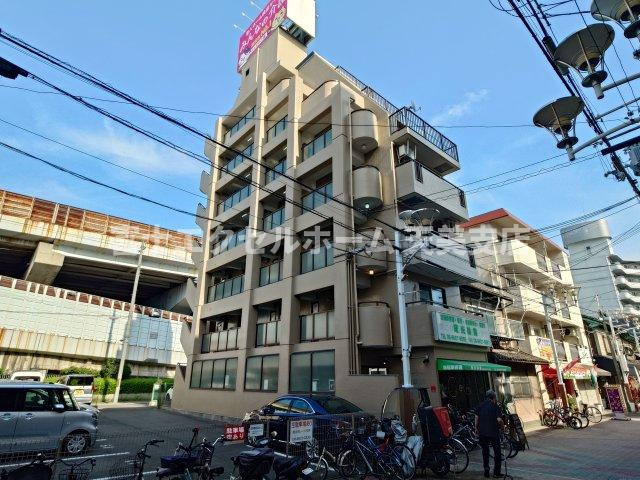 グランドシャトータカオ駒川の外観