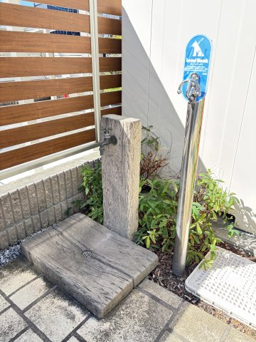 Vent Vert 壱号館のエントランス