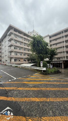 常緑ハイツの外観