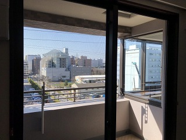 クレッセント新横浜のバルコニー|バルコニーがあります