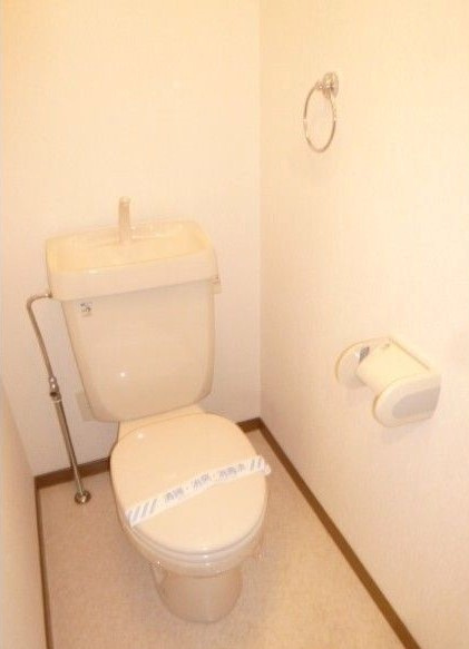 ロイヤルパークマンションのトイレ|清潔感のあるトイレです☆