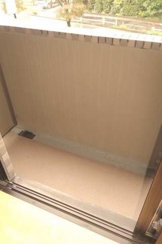 ルーブル赤羽台のバルコニー