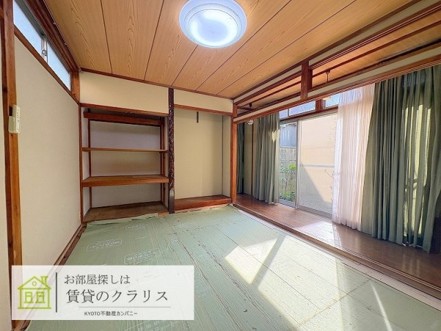 桂乾町20-9（ガレージ付き）貸家
