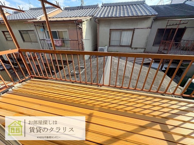 桂乾町20-9（ガレージ付き）貸家のバルコニー