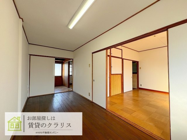 桂乾町20-9（ガレージ付き）貸家