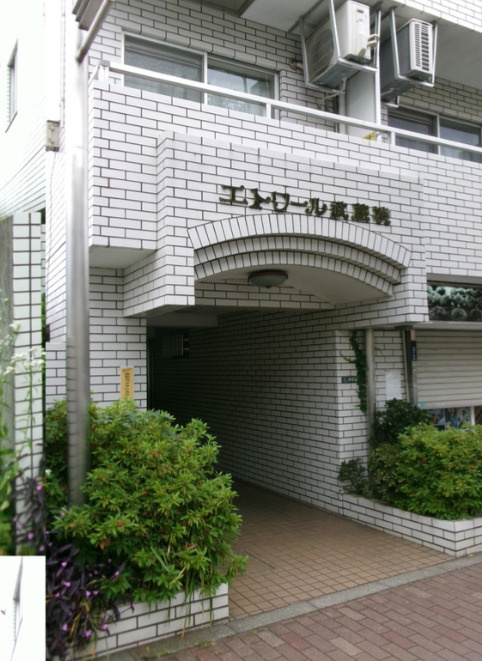 エトワール武蔵境のエントランス
