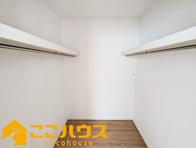 宜野湾市上原1丁目227番　ハートフルタウン　新築戸建て　全4棟　C号棟の収納|大容量のウォークインクローゼット
