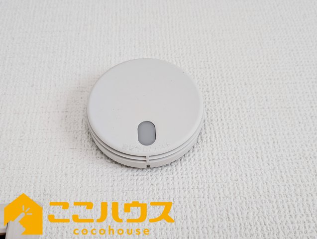 宜野湾市上原1丁目227番　ハートフルタウン　新築戸建て　全4棟　C号棟の設備|煙感知器

