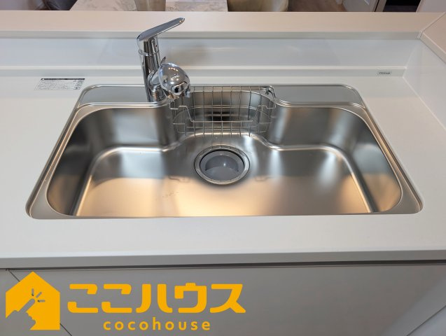 宜野湾市上原1丁目227番　ハートフルタウン　新築戸建て　全4棟　C号棟のキッチン|洗い物のしやすいワイドシンク
