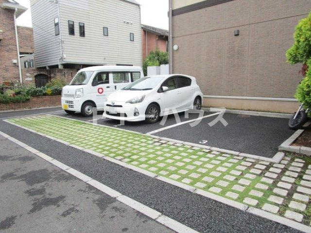 レルミタージュの駐車場|駐車場（要空き確認）