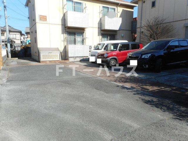 リバティオークの駐車場|駐車場（要空き確認）