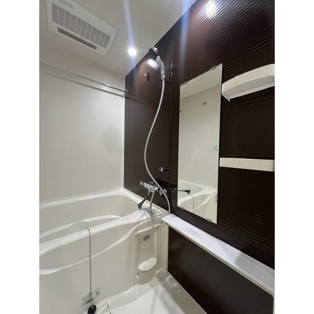 ベルファース三軒茶屋の浴室|ゆったり過ごせるお風呂です