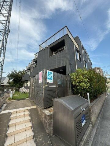 ＮＥＷＲＩＶＥＲの外観|外観もきれいです