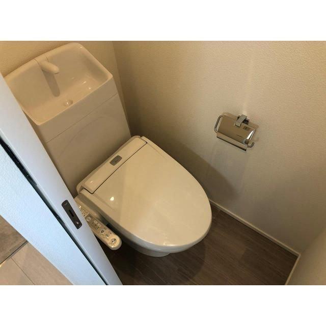 ＥＤＩＴ三軒茶屋のトイレ|トイレもきれいです