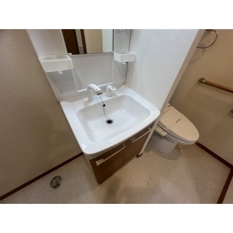 扇１丁目戸建の洗面所