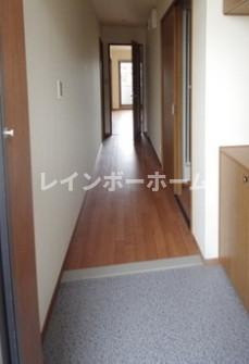 ディアコートうれし野の玄関