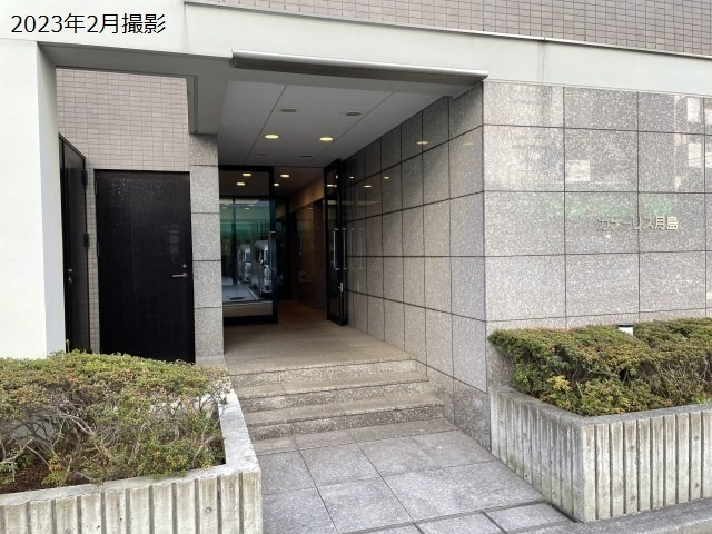 カナーリス月島のエントランス
