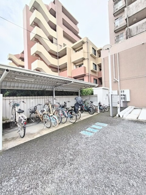 駐輪場あります。