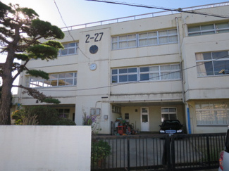 八千代市立高津小学校まで800ｍ