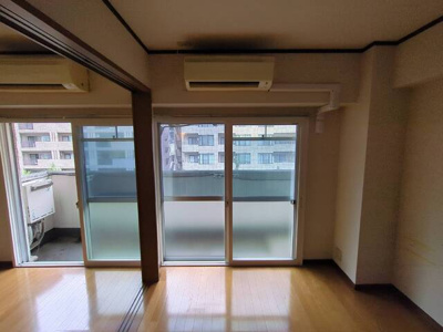 ※クリーニング前の写真です