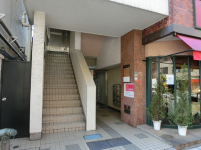 建物入り口♪