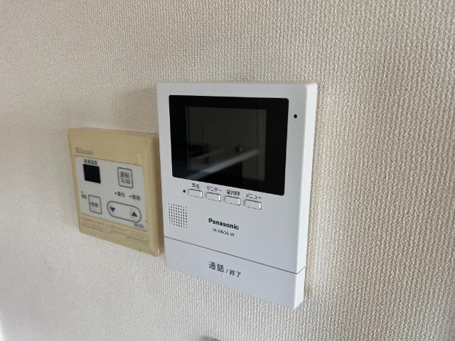 イル・クオーレAの内装|カメラ付インターホン