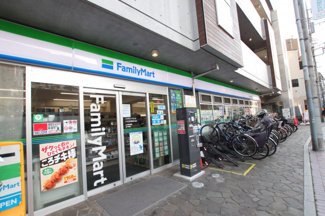 ファミリーマート 小杉法政通り店まで100ｍ