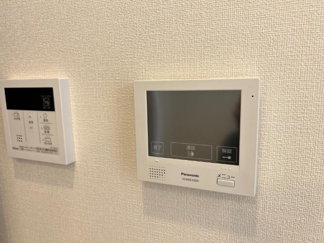 Ｒiverainの内装|カメラ付インターホン