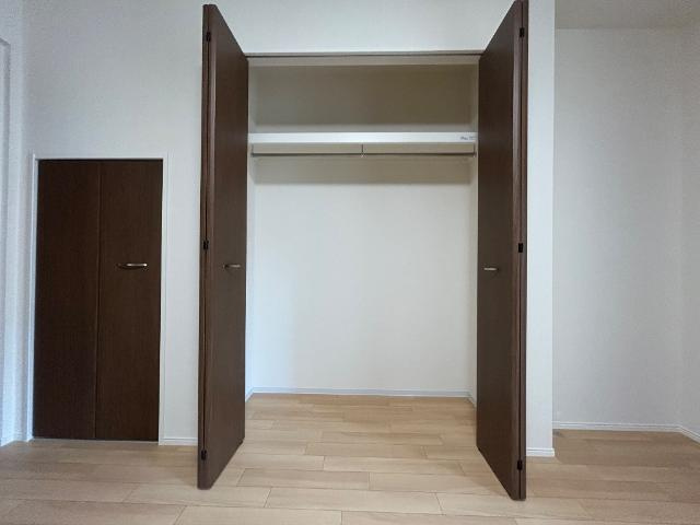 スカイガーデン六軒屋の収納|クローゼット