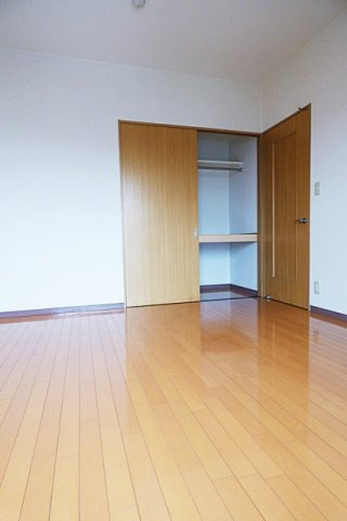 サンパーク一社の寝室