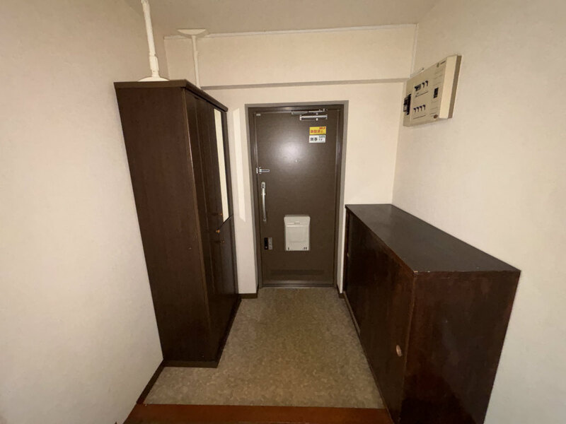 ライオンズマンション市川第三の玄関