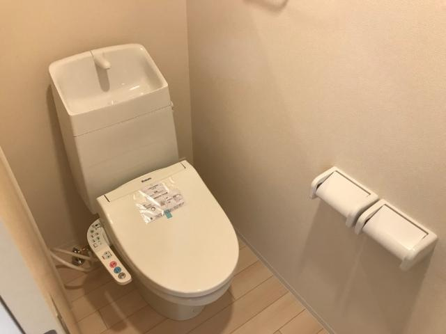 サンシャイン針田Ⅲのトイレ|シャワー付トイレ