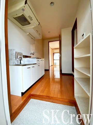 ラフィネ１８の玄関|他部屋参考