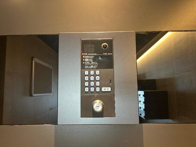 ヴォート勝富のエントランス